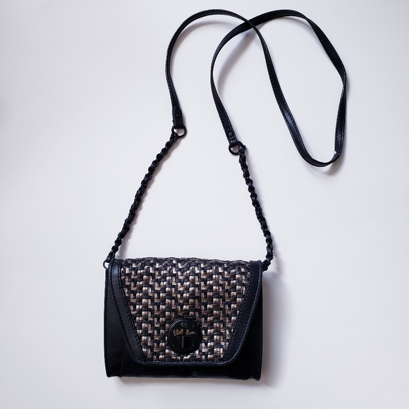 Elliott Lucca Small Black Leather Crossbody Bag - Picture 2 of 14